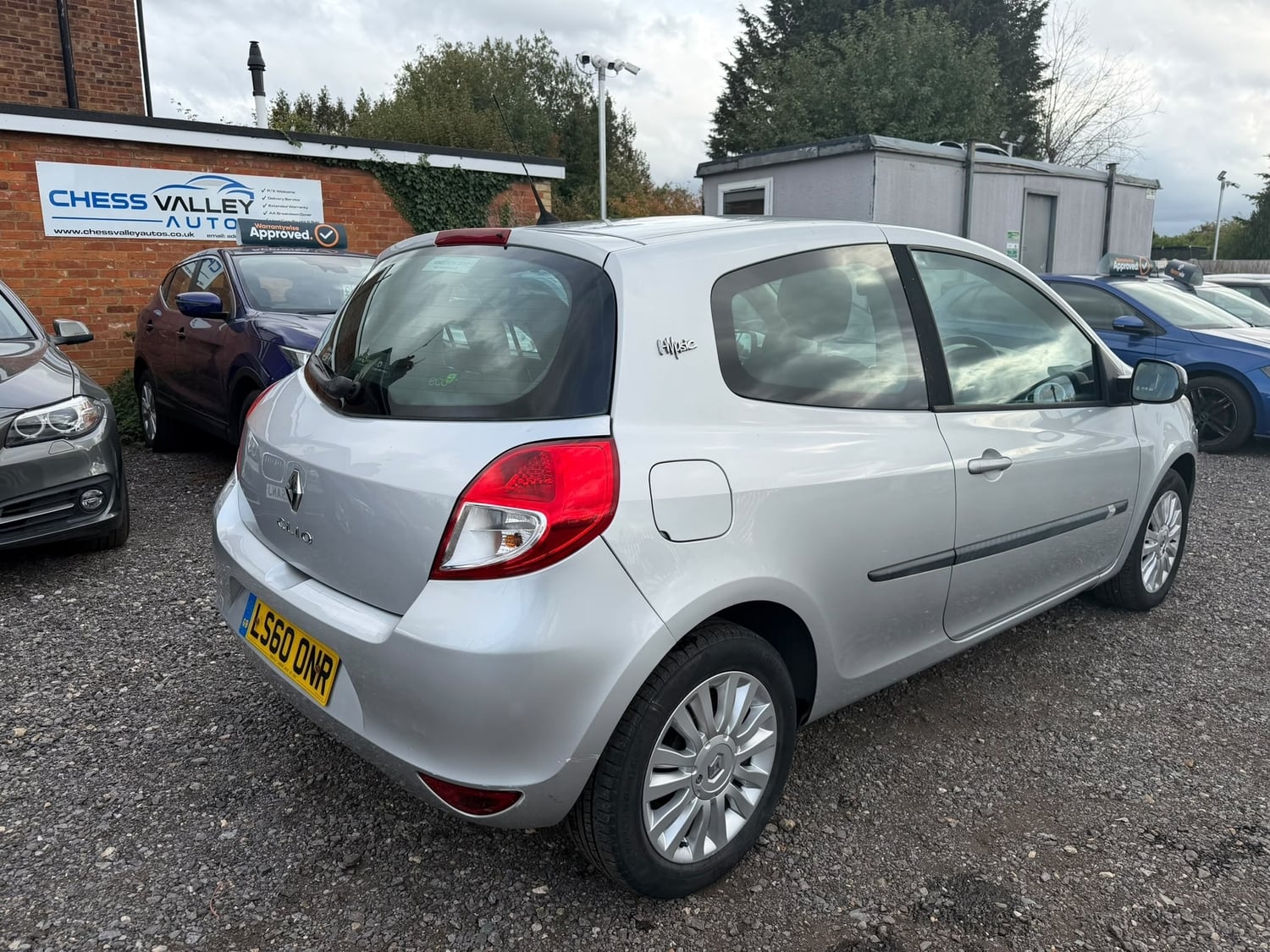 [ berth ]Renault Clio