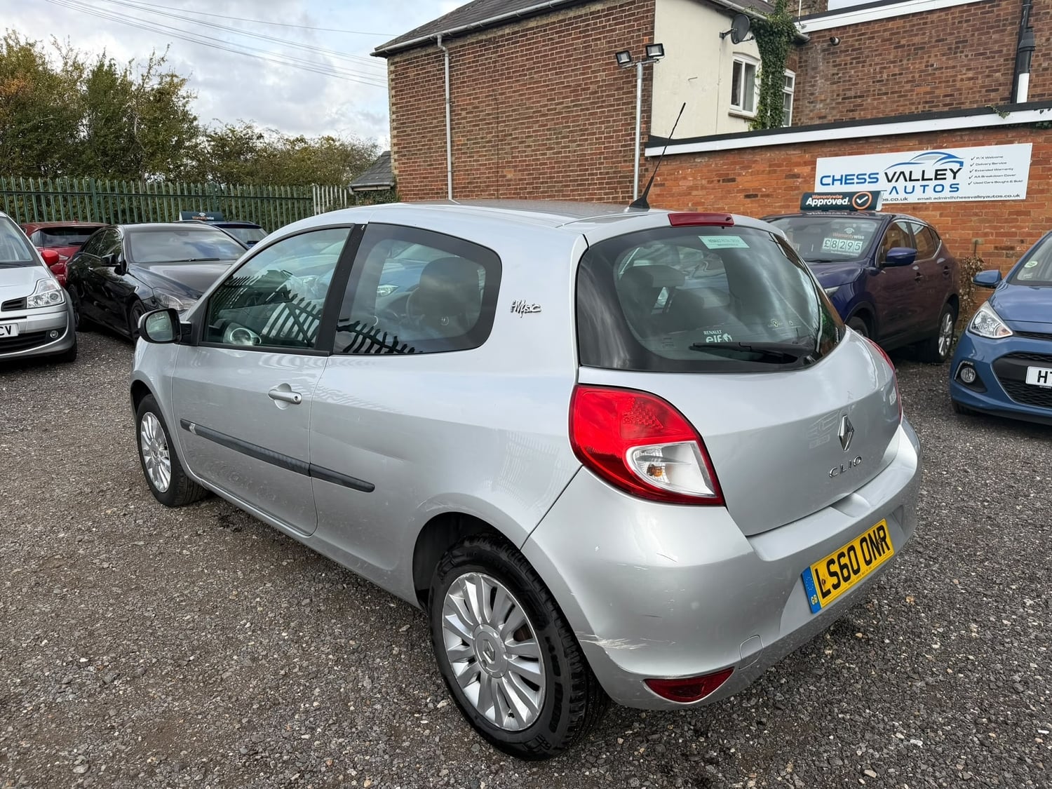 Renault Clio 2010 - Cars