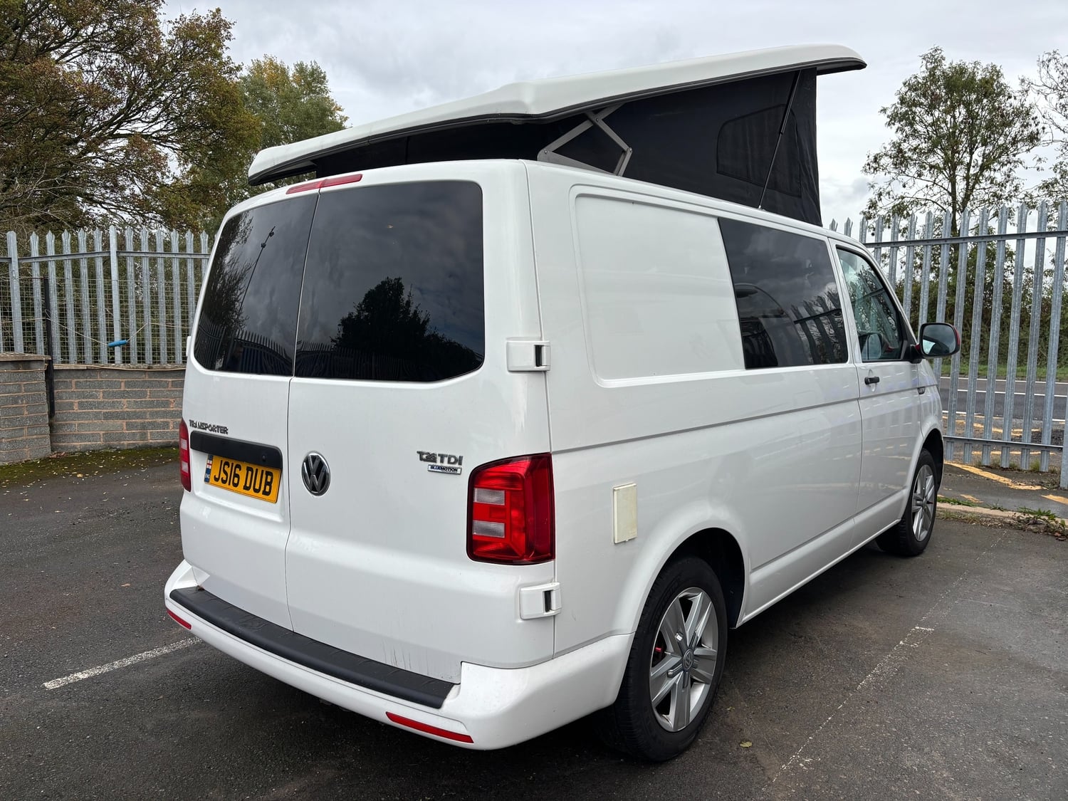 Volkswagen Transporter T26 2016 - Motorhomes & Caravans in Gloucester