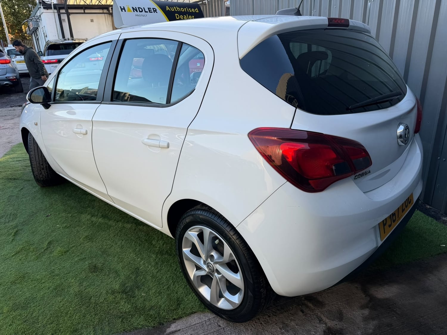 [ berth ]Vauxhall Corsa