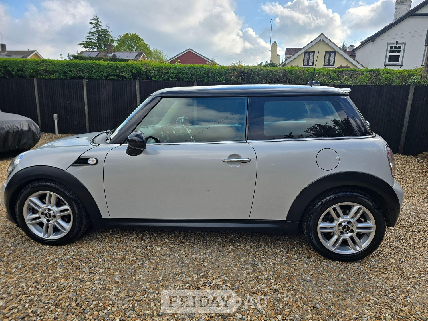 [ berth ]Mini Hatch