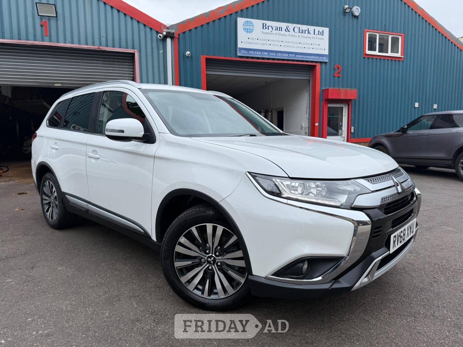 [ berth ]Mitsubishi Outlander