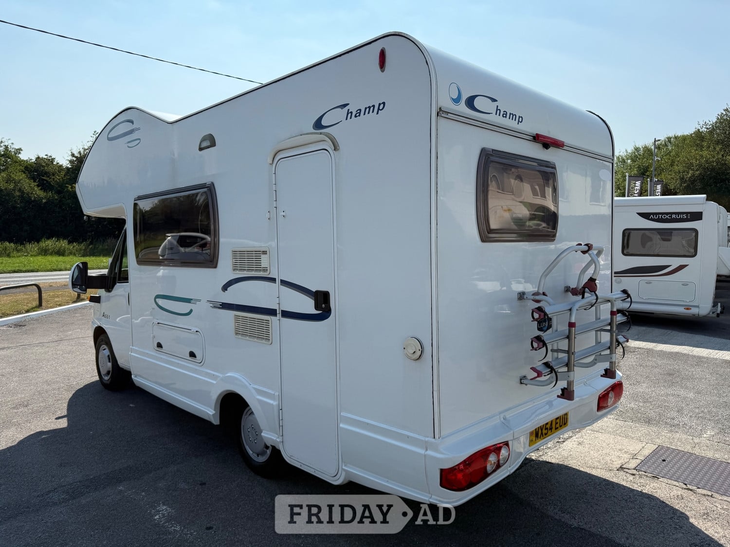 [ berth ]Lunar Champ A551