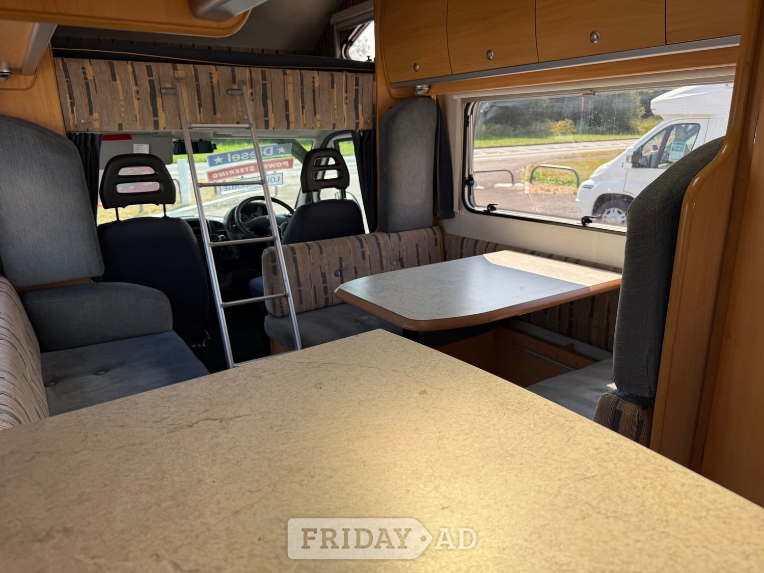 Lunar Champ A551 2004 - Motorhomes & Caravans