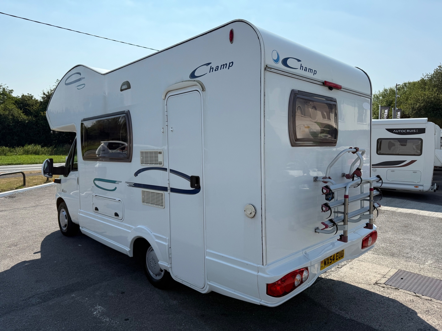 [ berth ]Lunar Champ A551