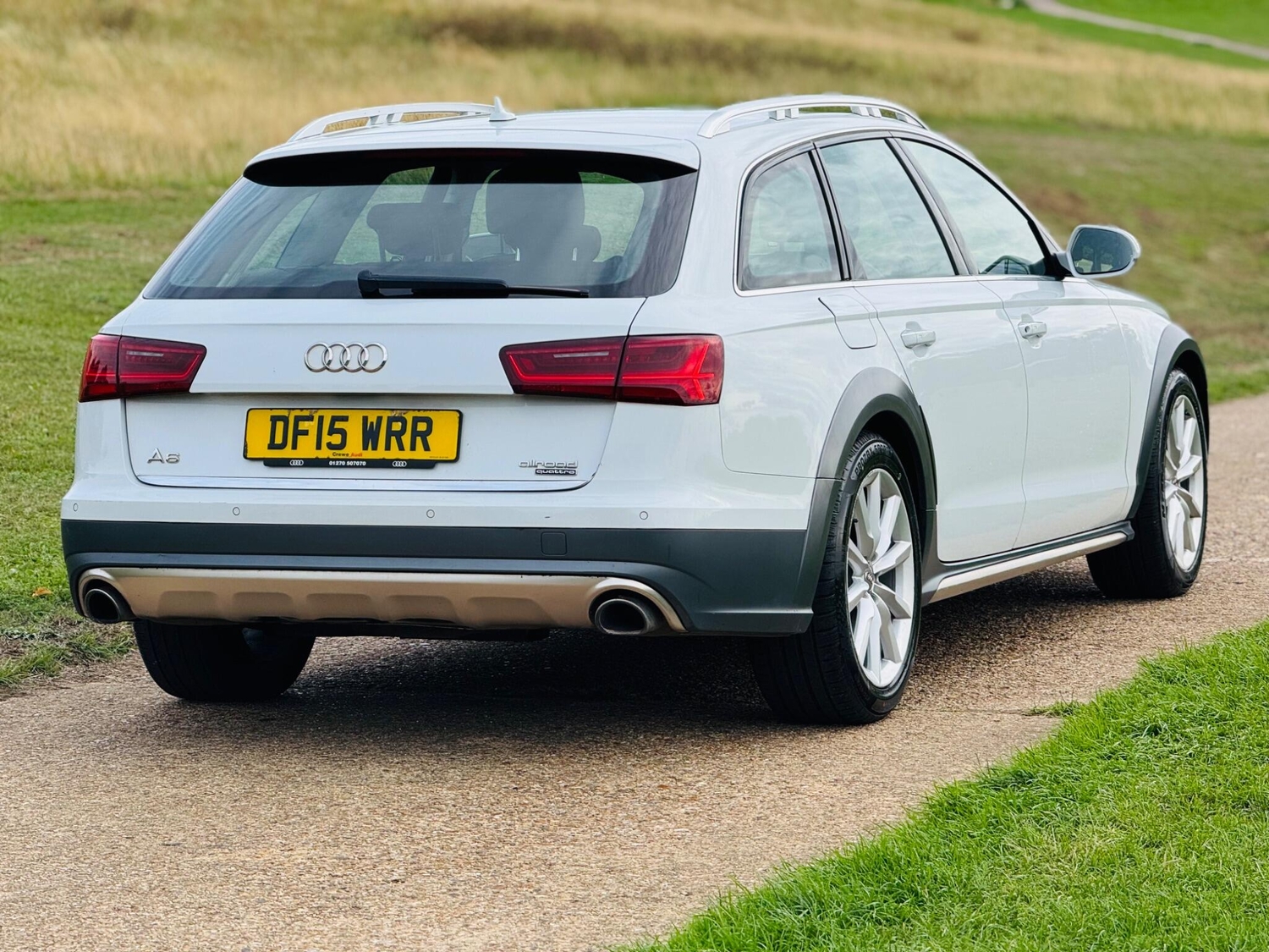 Audi A6 Allroad 2015 - Cars in Hemel Hempstead