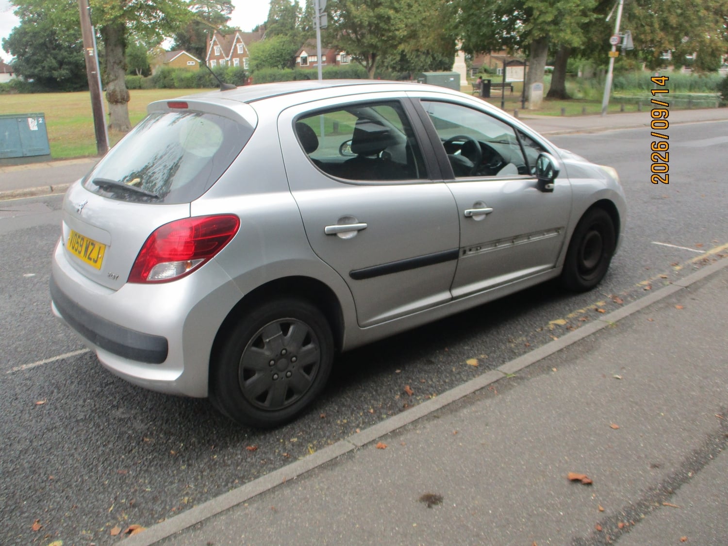 Peugeot 207 2009 - Cars in Uxbridge