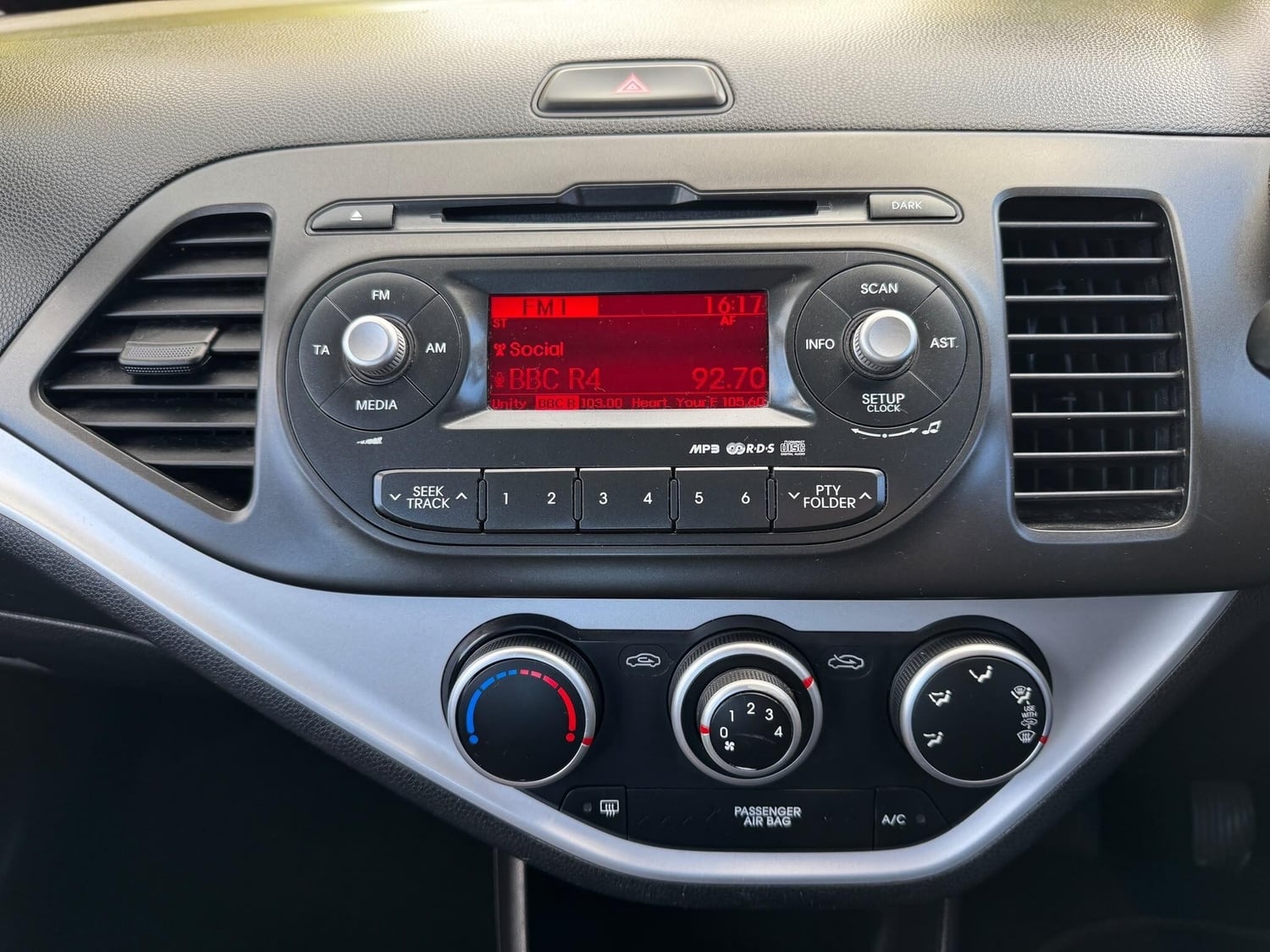 [ berth ]Kia Picanto