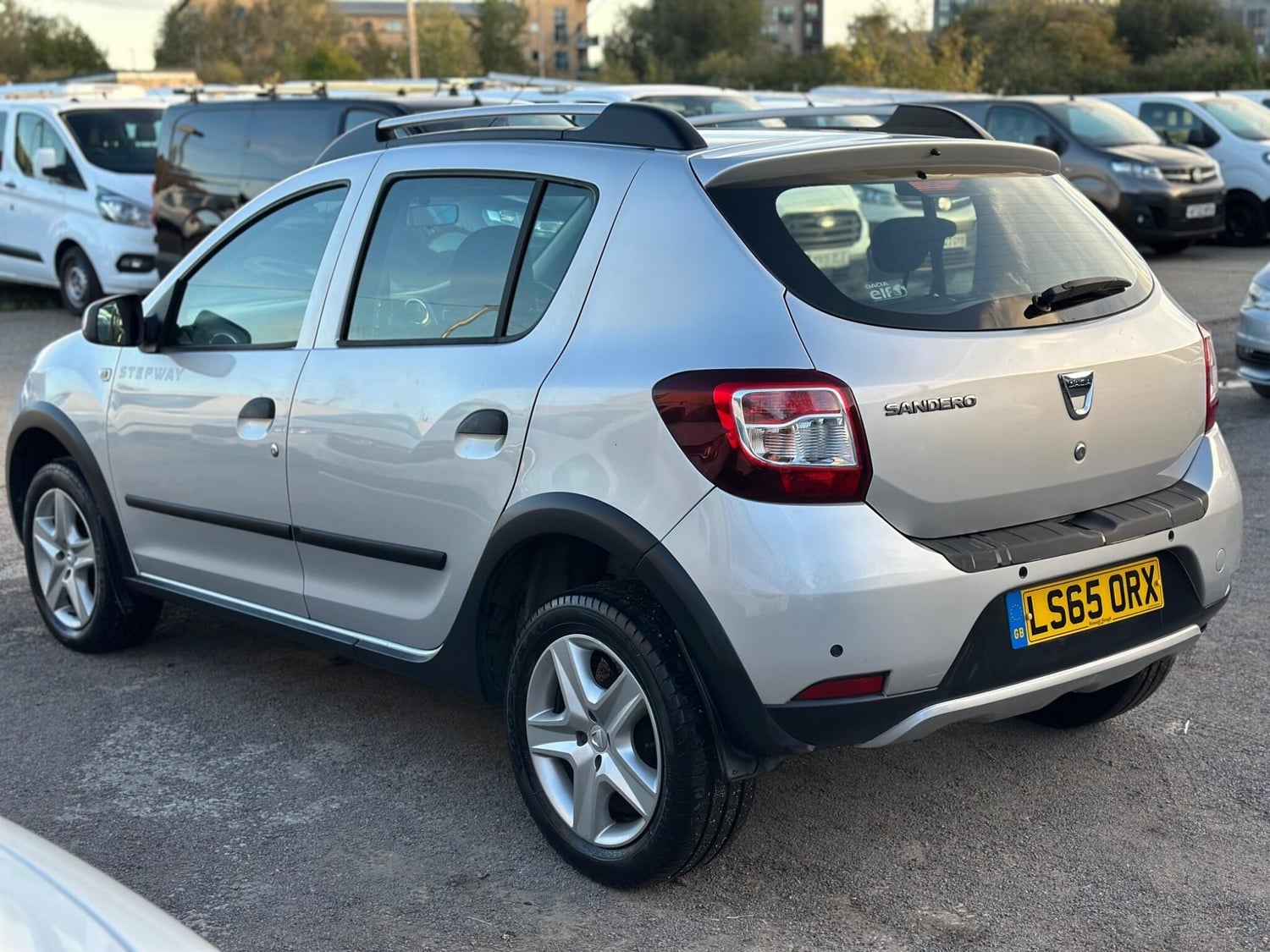 Dacia Sandero Stepway 2015 - Cars