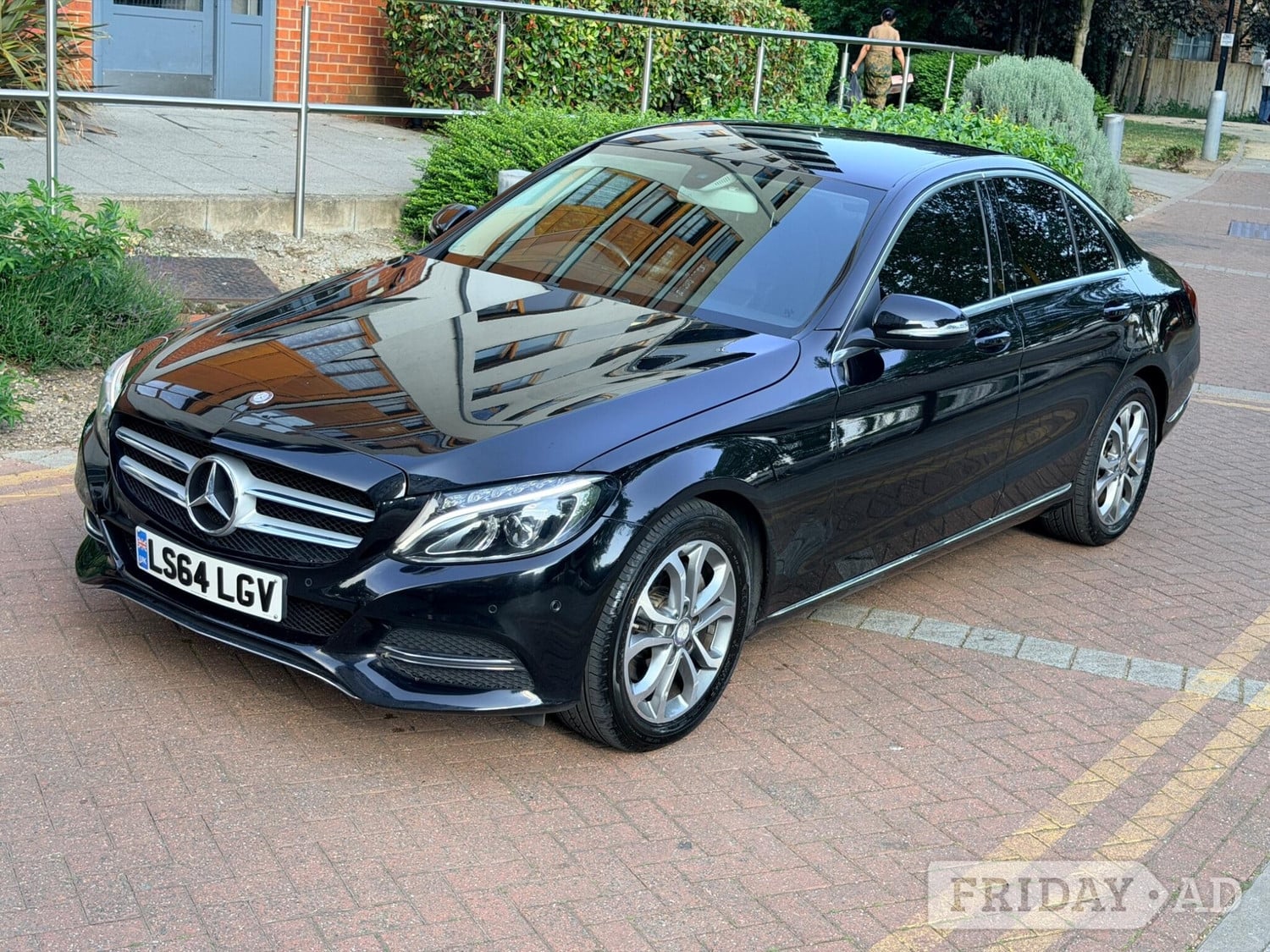 Mercedes-Benz C Class 2014 in Wembley