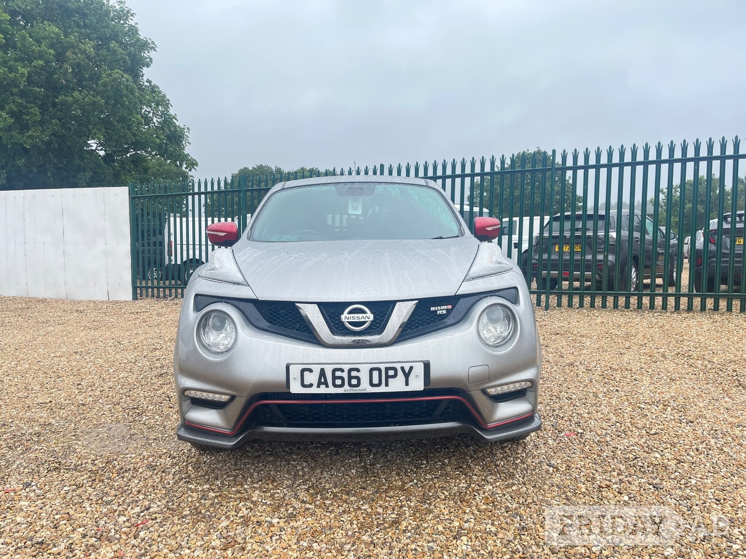 [ berth ]Nissan Juke