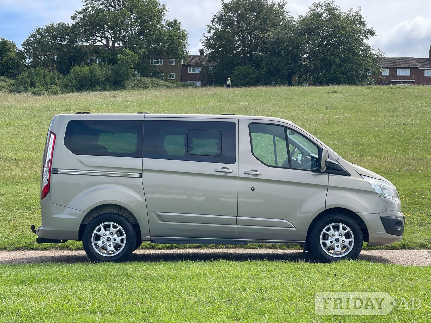 Ford Tourneo Custom 2014 - Vans & Commercial Vehicles in Hemel Hempstead
