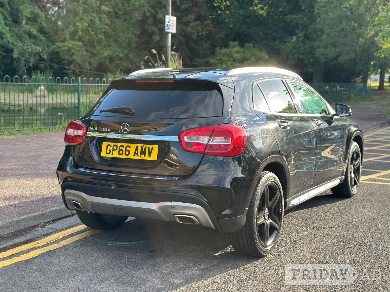 Mercedes-Benz GLA 2017 - Cars in Uxbridge
