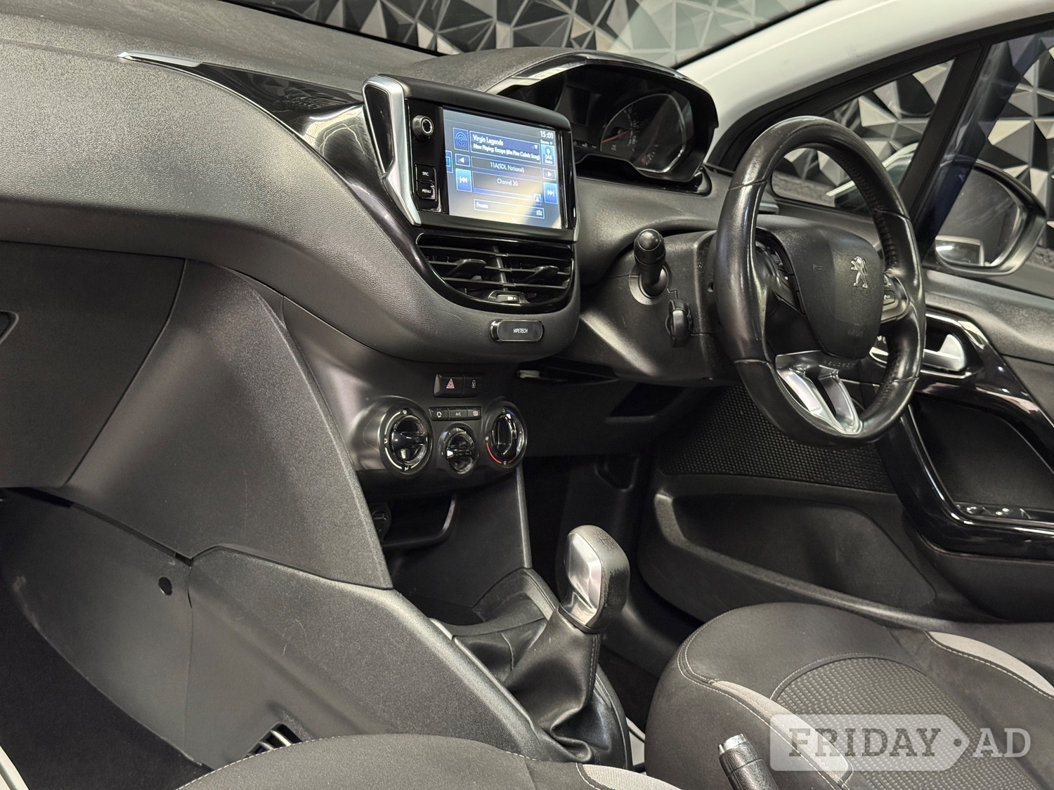 Peugeot 208 2015 - Cars in Sutton Coldfield