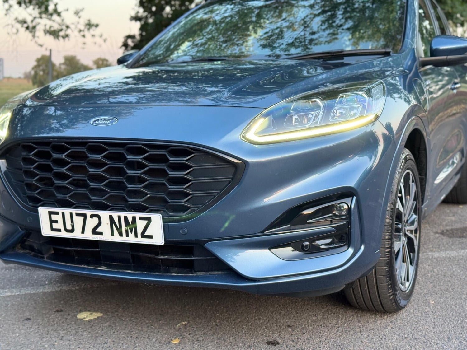 [ berth ]Ford Kuga