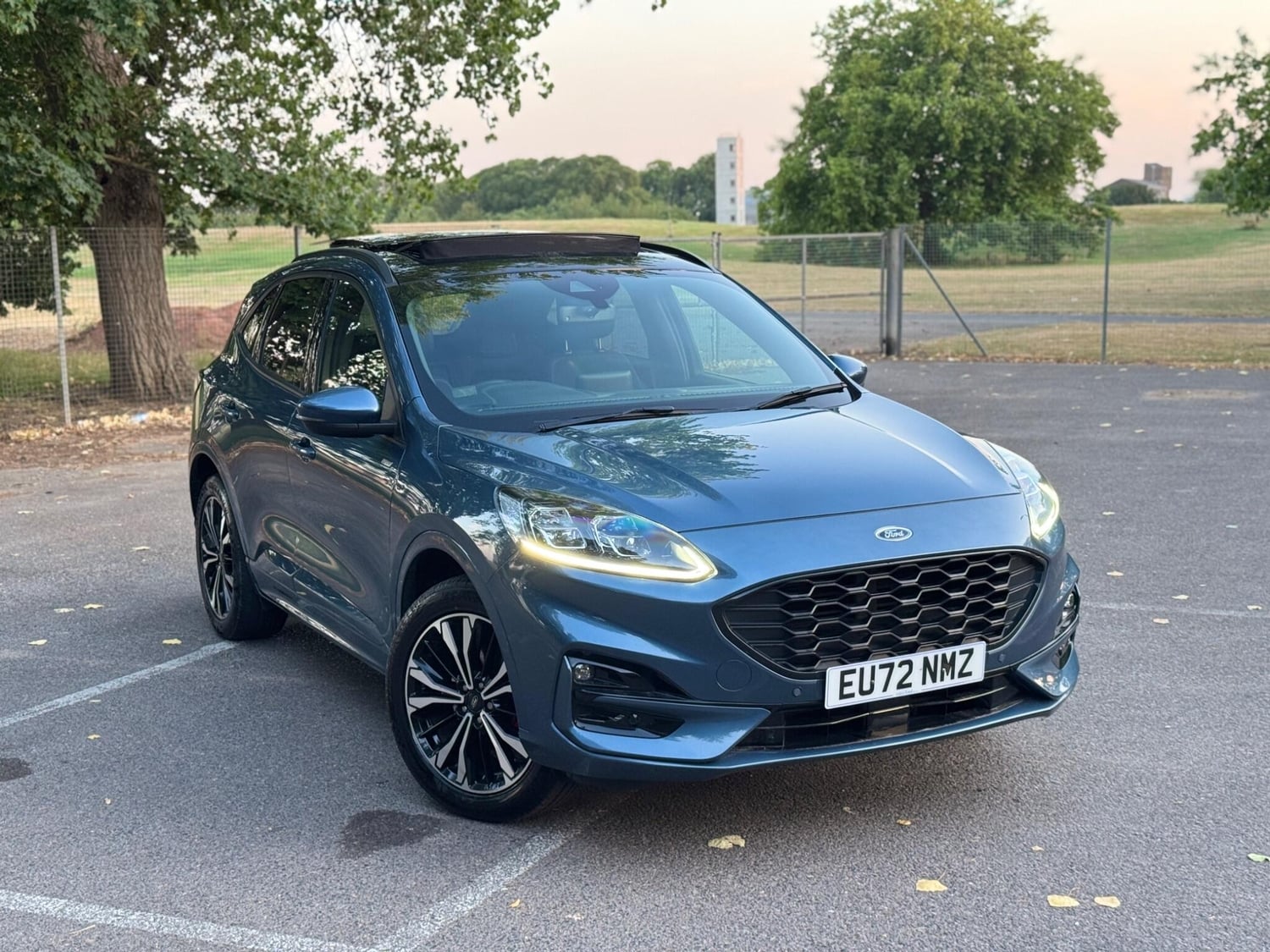 Ford Kuga 2022 - Cars
