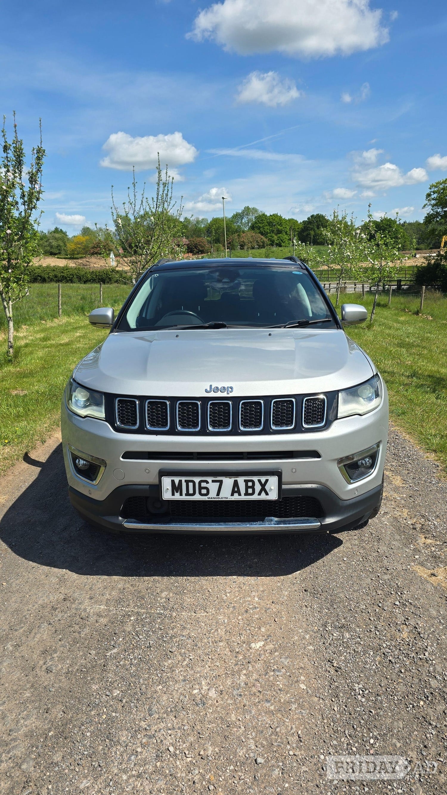 [ berth ]Jeep Compass