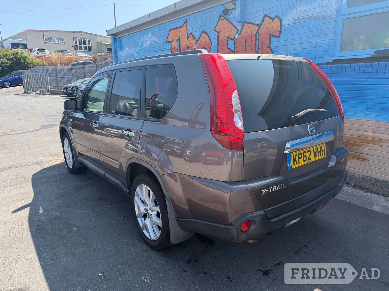 [ berth ]Nissan X-Trail