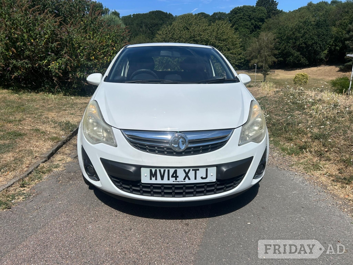[ berth ]Vauxhall Corsa
