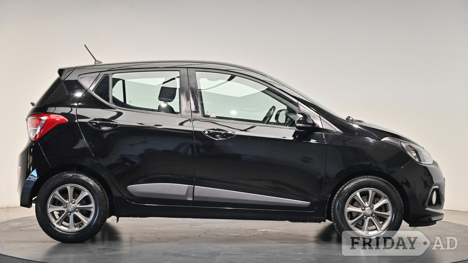 Hyundai i10 2014 - Cars in Cullompton