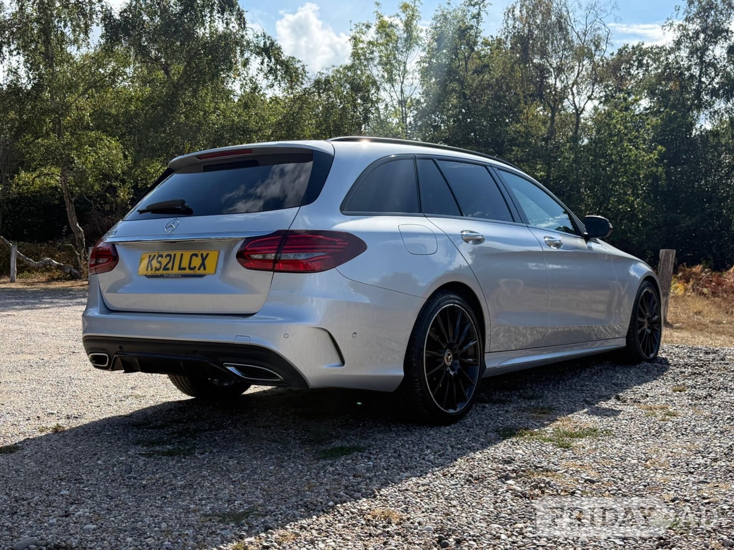 [ berth ]Mercedes-Benz C Class