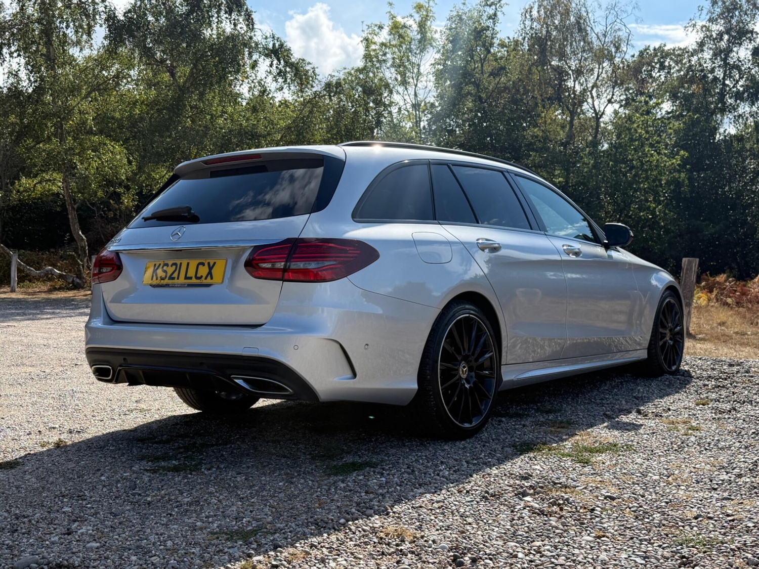 [ berth ]Mercedes-Benz C Class