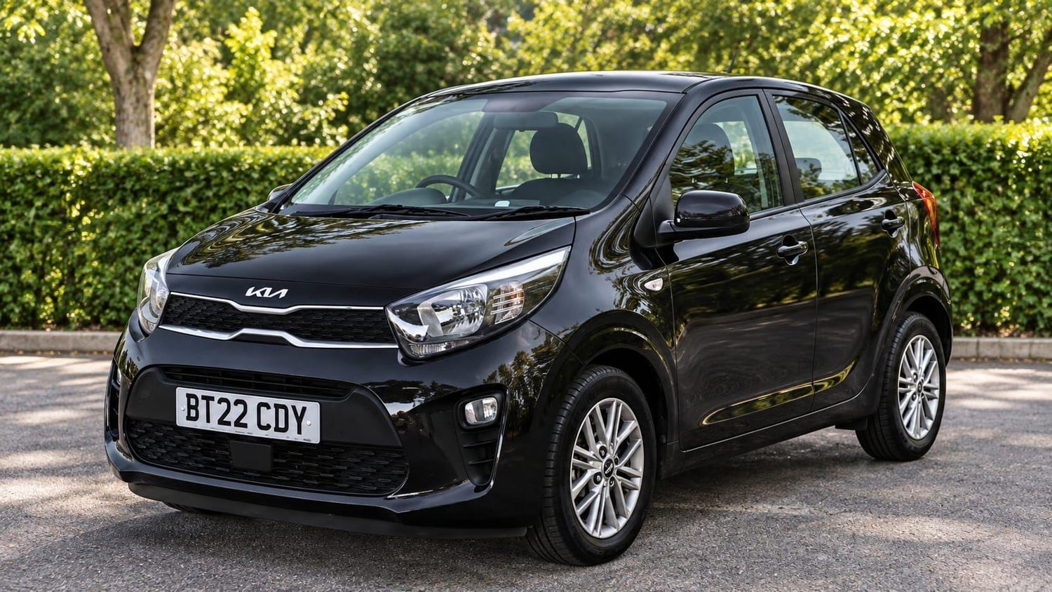 Kia Picanto 2022 - Cars in Ashford
