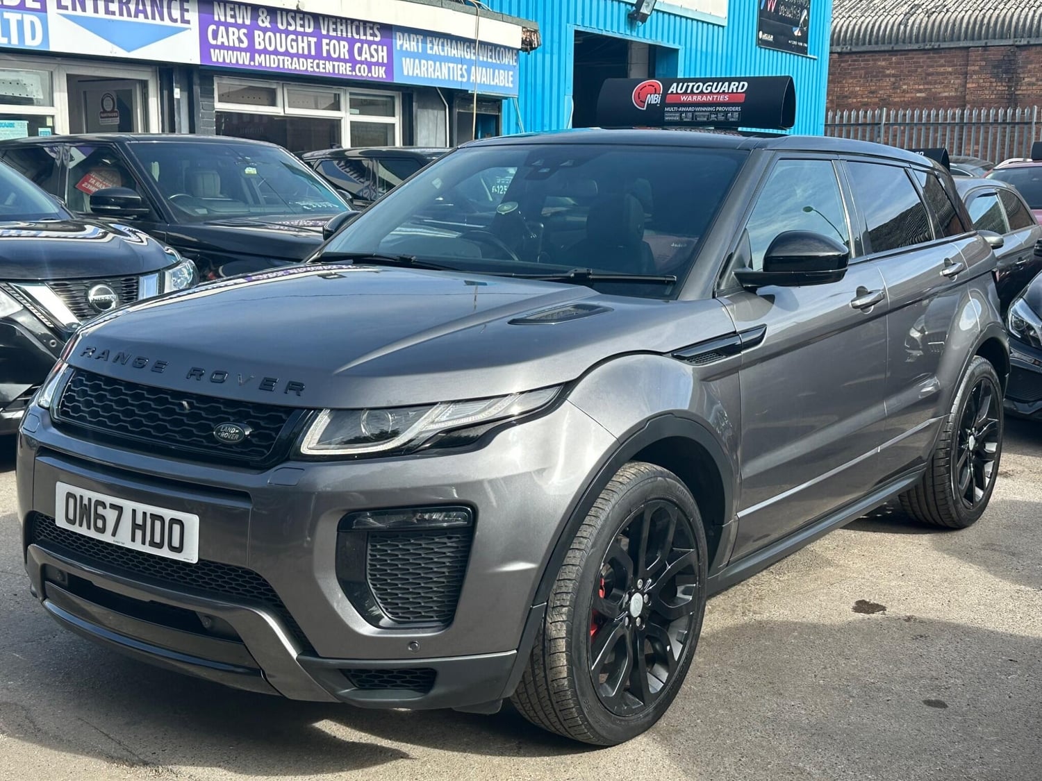 [ berth ]Land Rover Range Rover Evoque