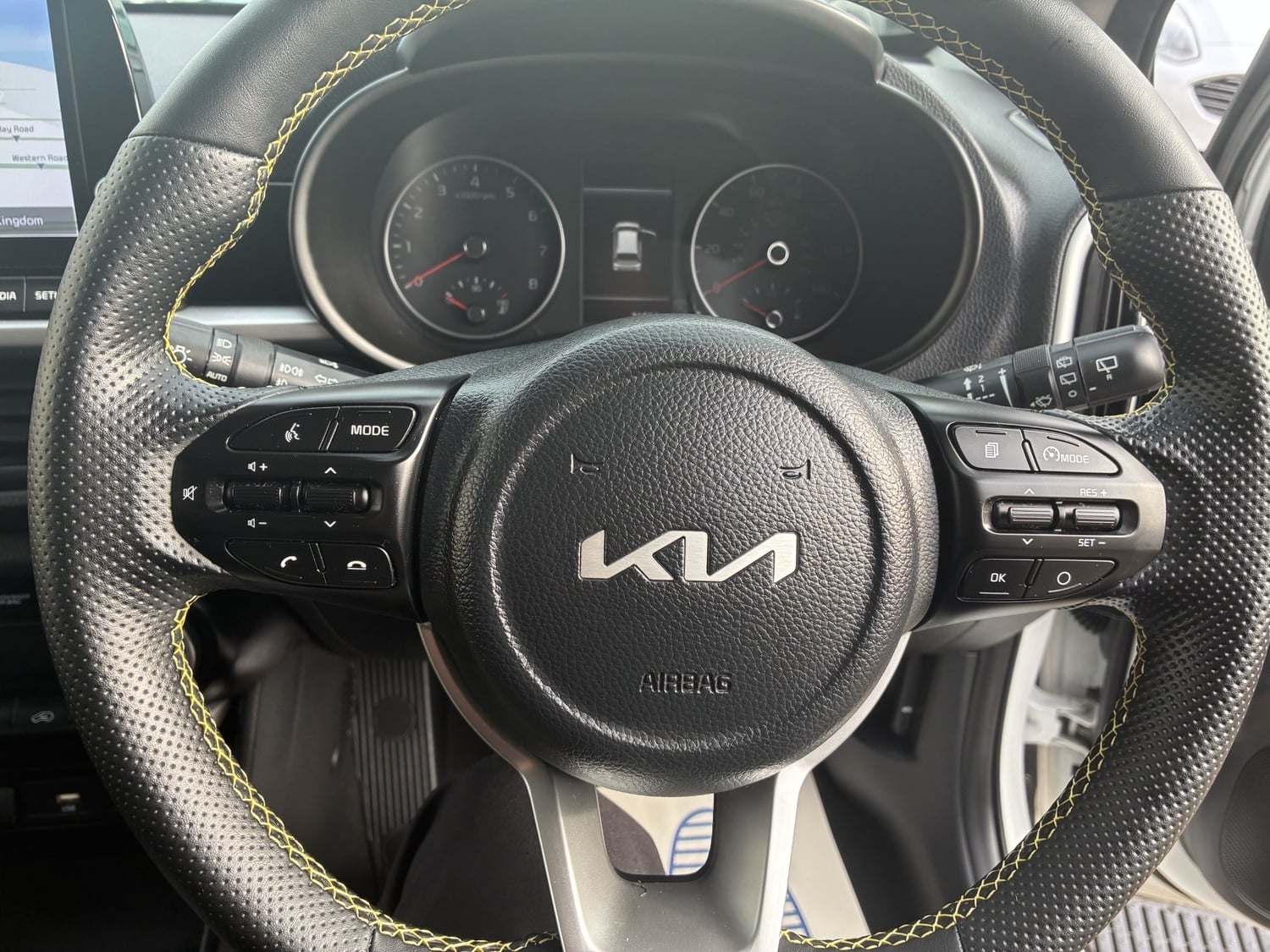 Kia Picanto 2022 - Cars