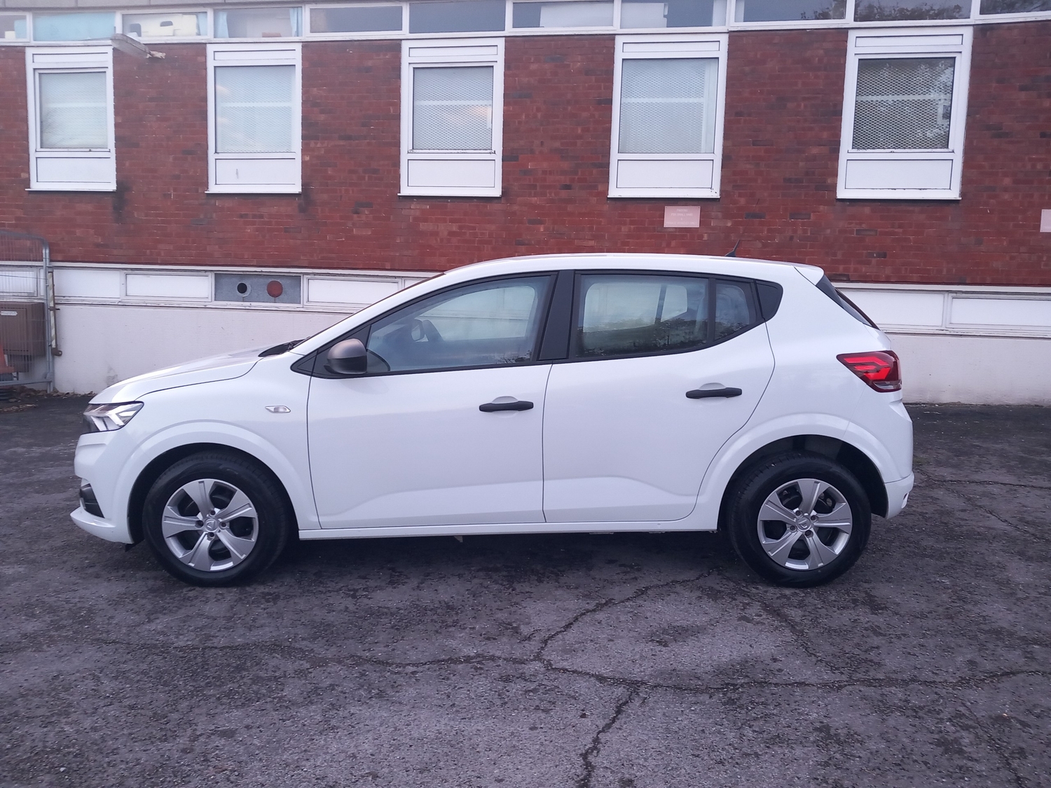 Dacia Sandero 2021 - Cars in Waterlooville