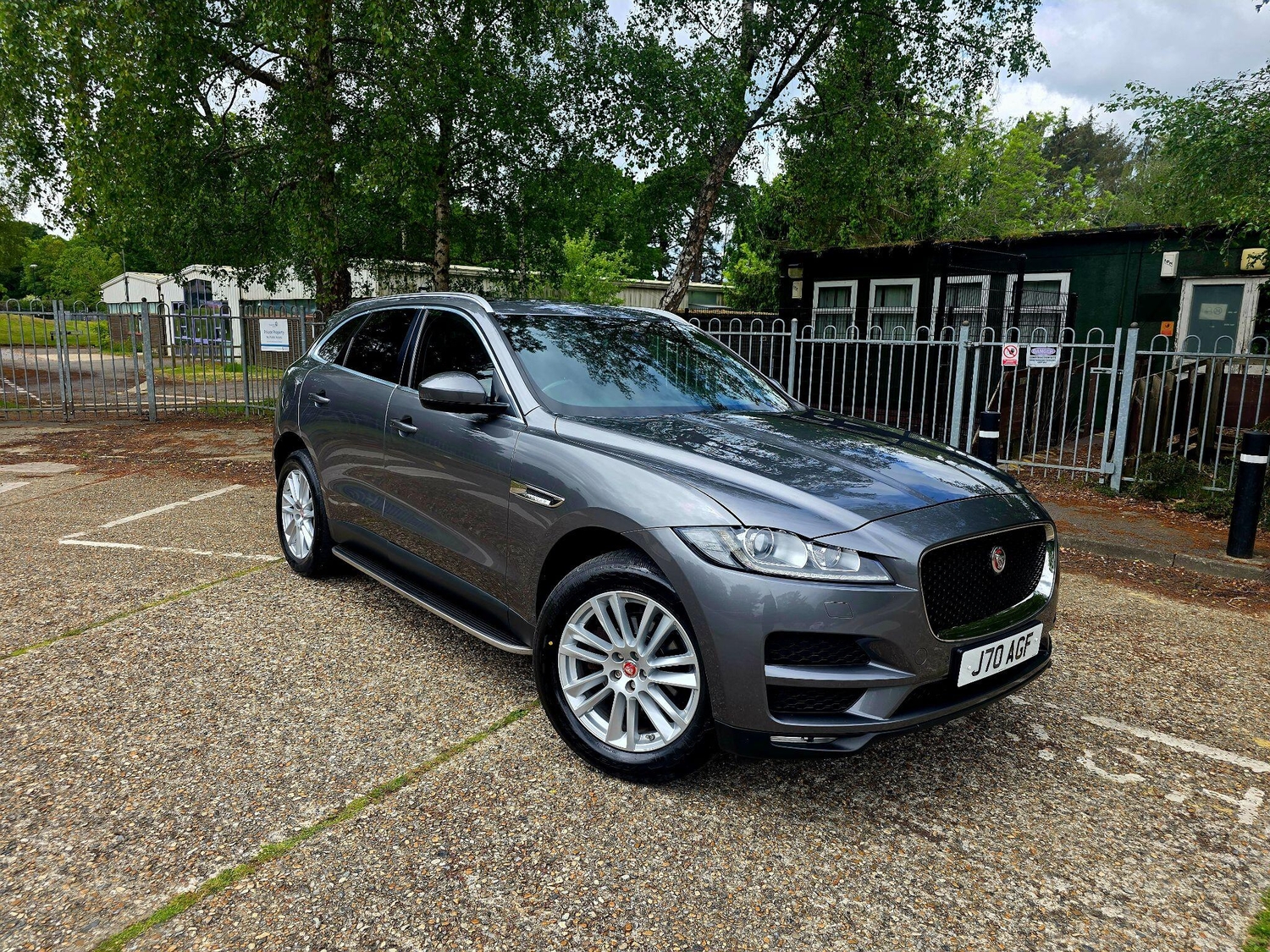 Jaguar F-Pace 2017 - Cars