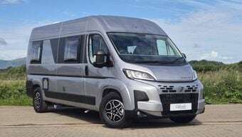 Auto-Trail Expedition 67 2025 for sale