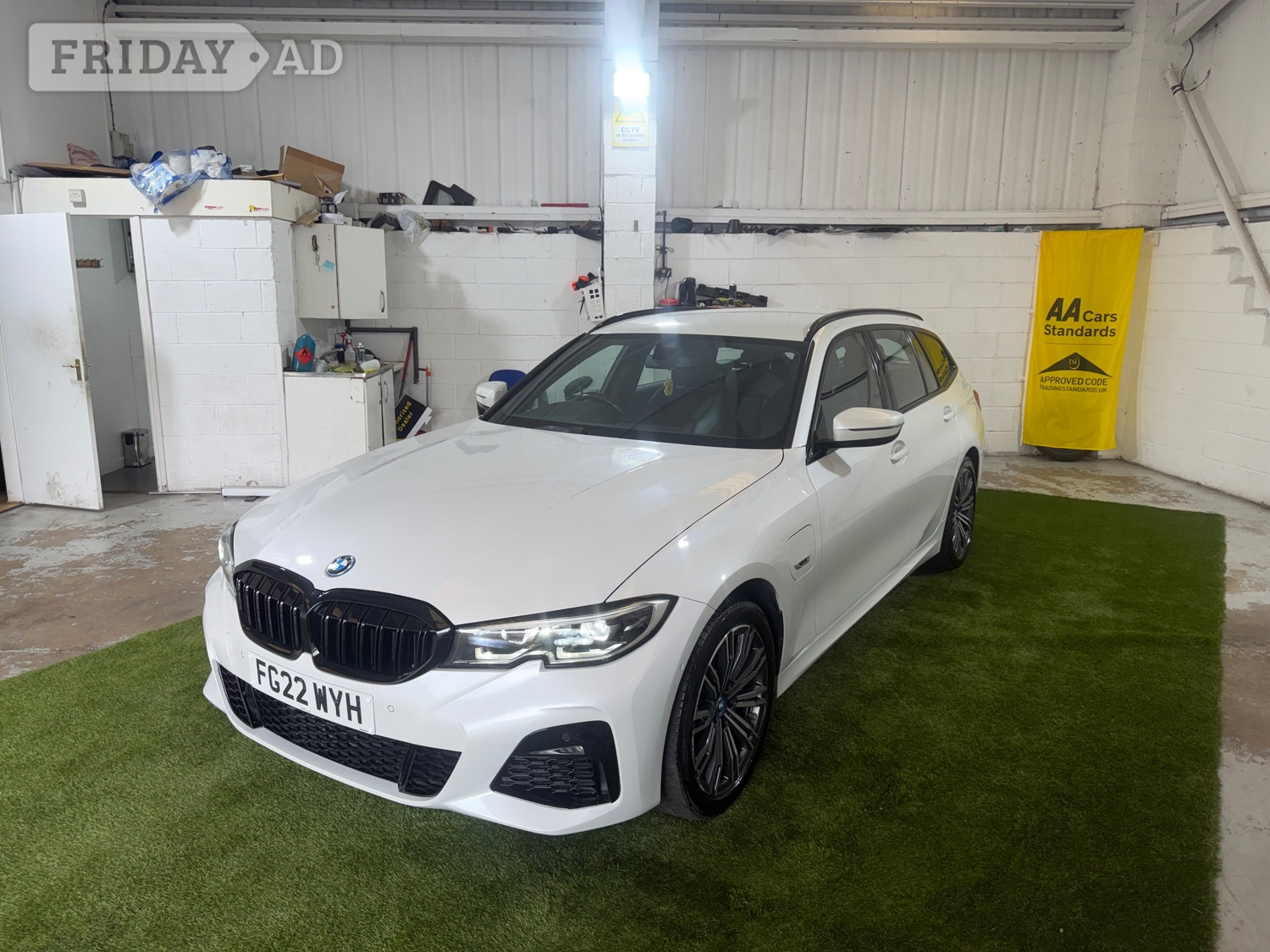 [ berth ]BMW 3 Series