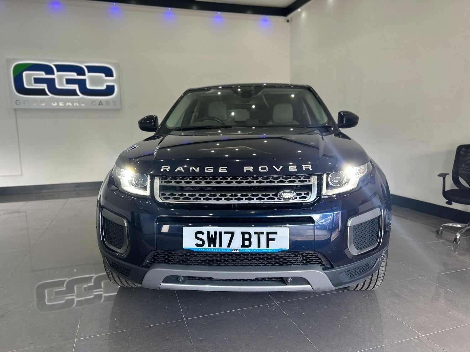 Land Rover Range Rover Evoque 2017 - Cars in Stockport