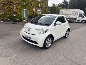 Toyota IQ 2009