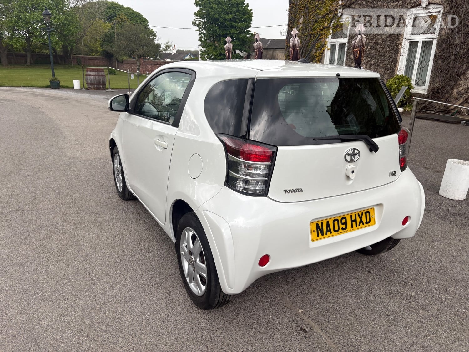 [ berth ]Toyota IQ