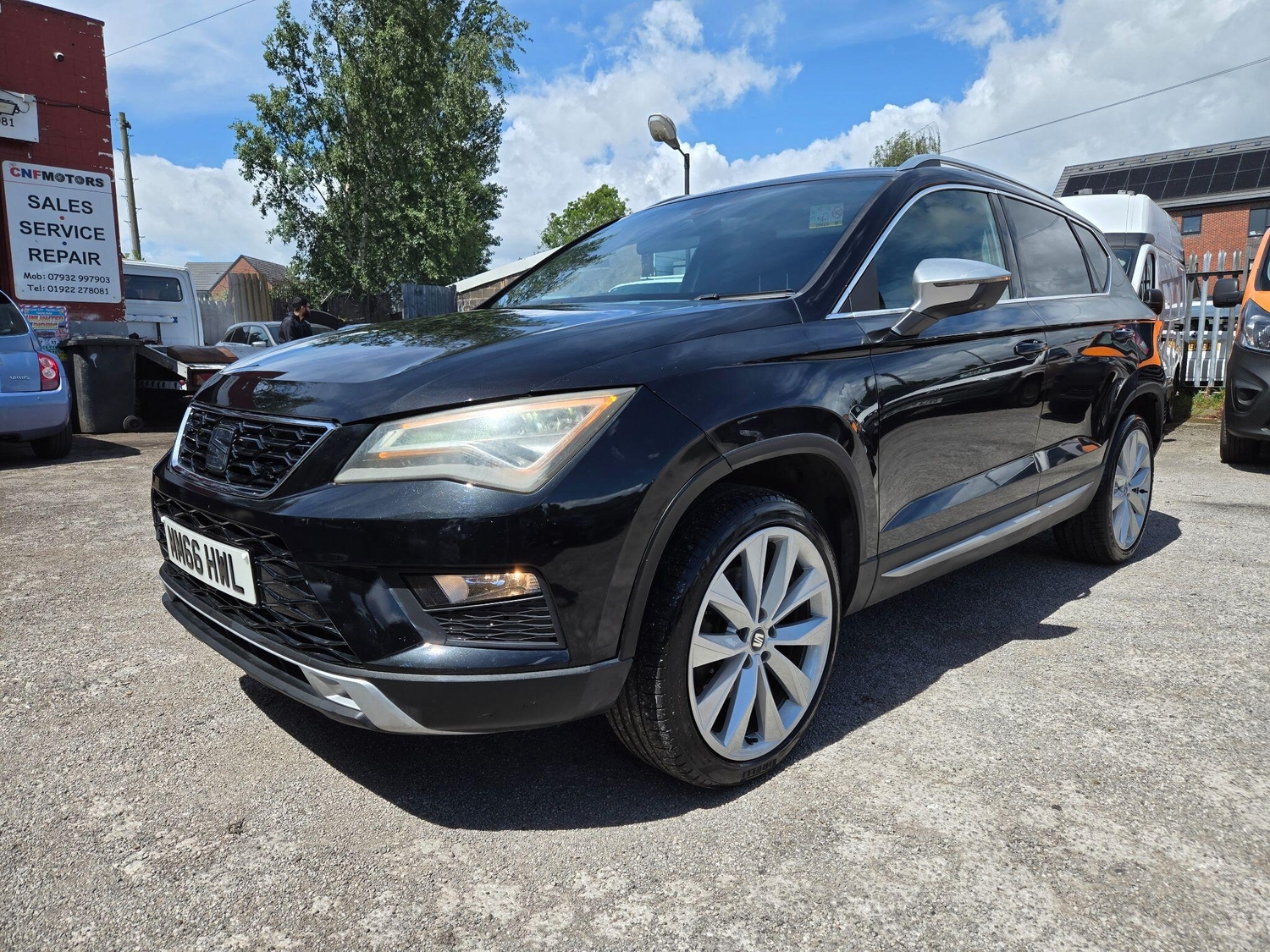 [ berth ]SEAT Ateca