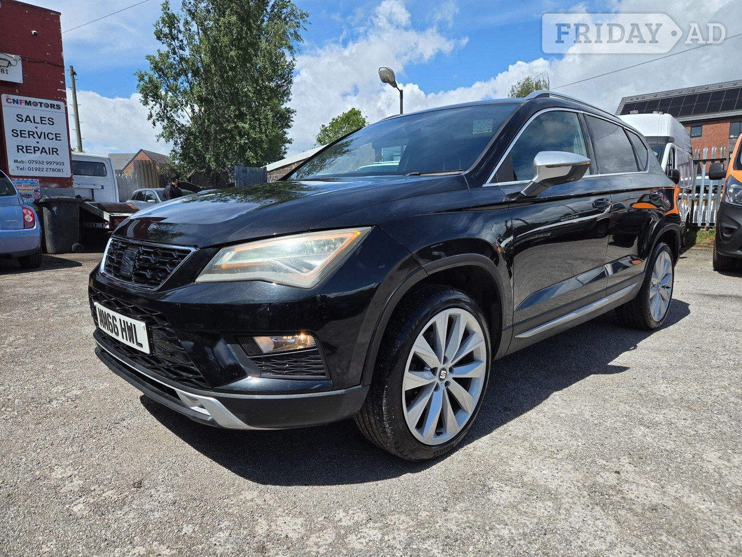 [ berth ]SEAT Ateca