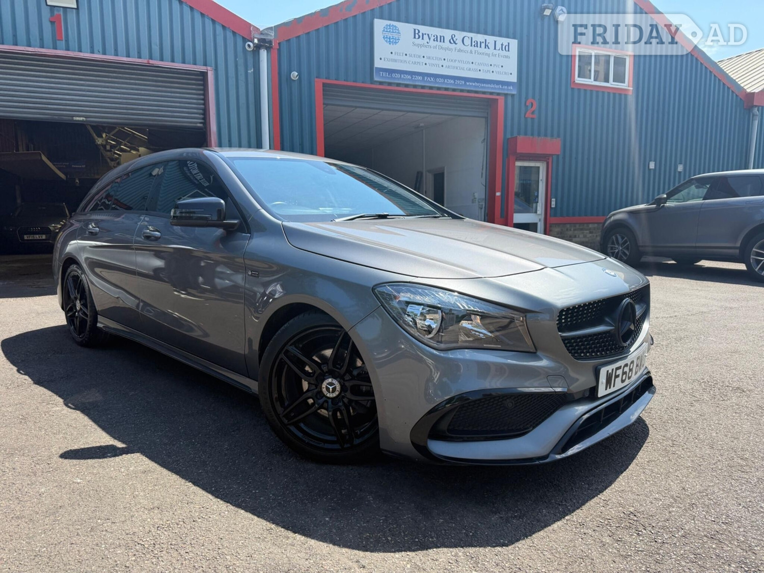 [ berth ]Mercedes-Benz CLA Class