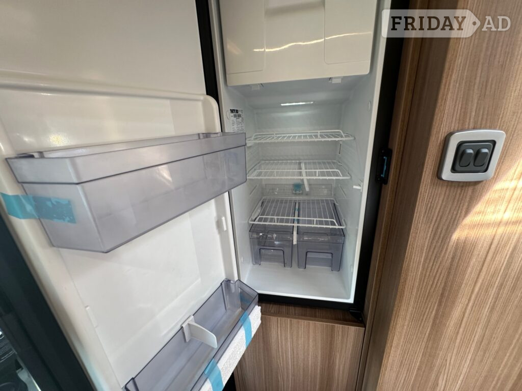 Auto-Trail 610 V-Line Sport, (2026)  Campervan for sale - Motorhomes & Caravans in Llanelli