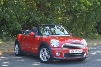 Mini Convertible 2011
