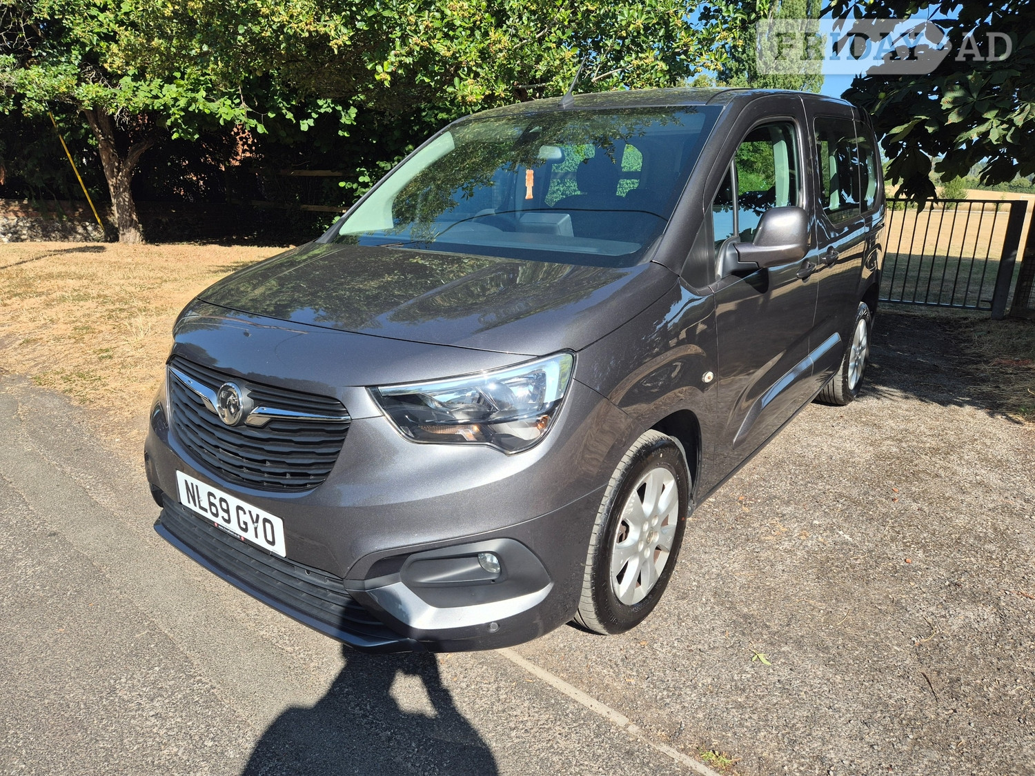 [ berth ]Vauxhall Combo Life
