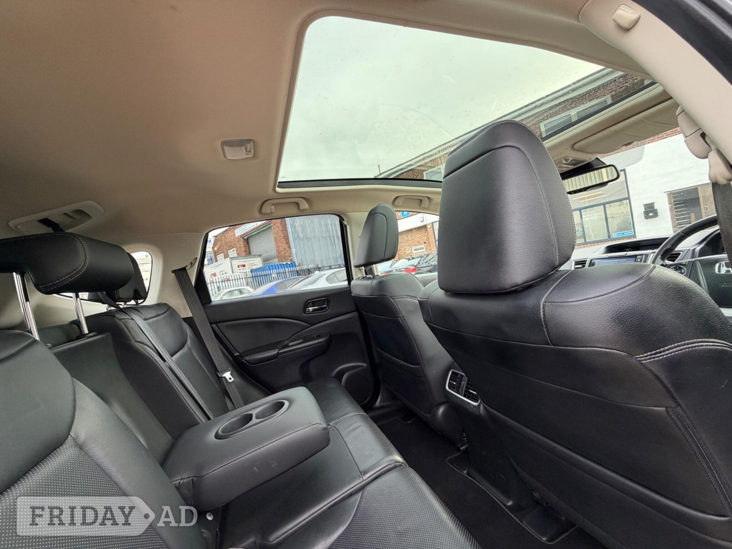 Honda CR-V 2017 - Cars