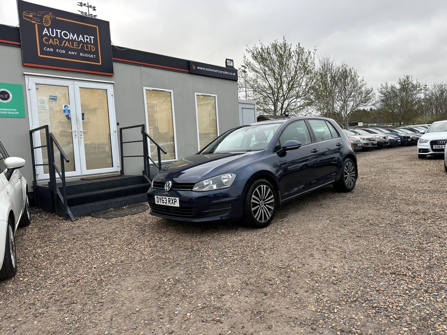 [ berth ]Volkswagen Golf