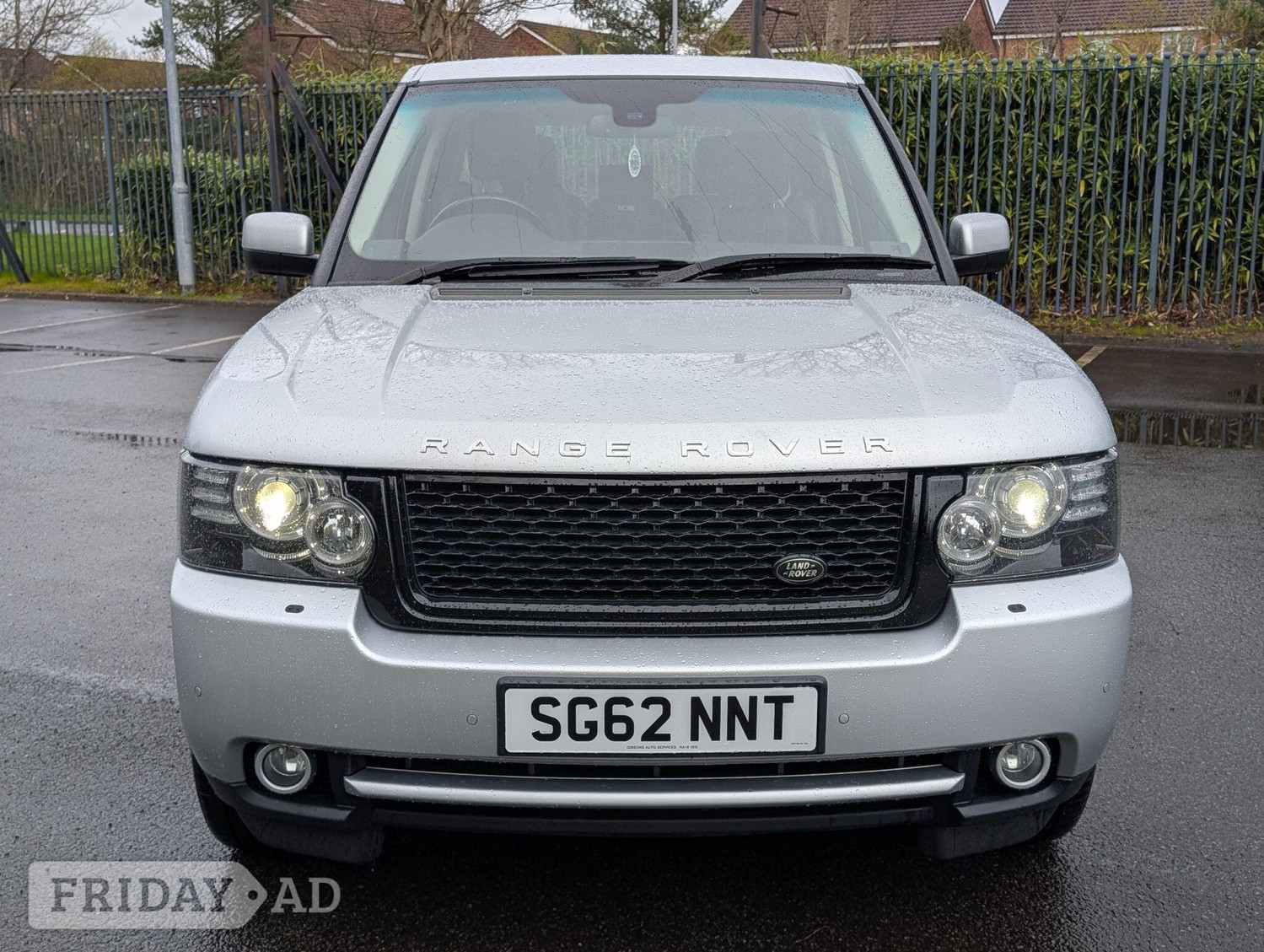 Land Rover Range Rover 2012 - Cars