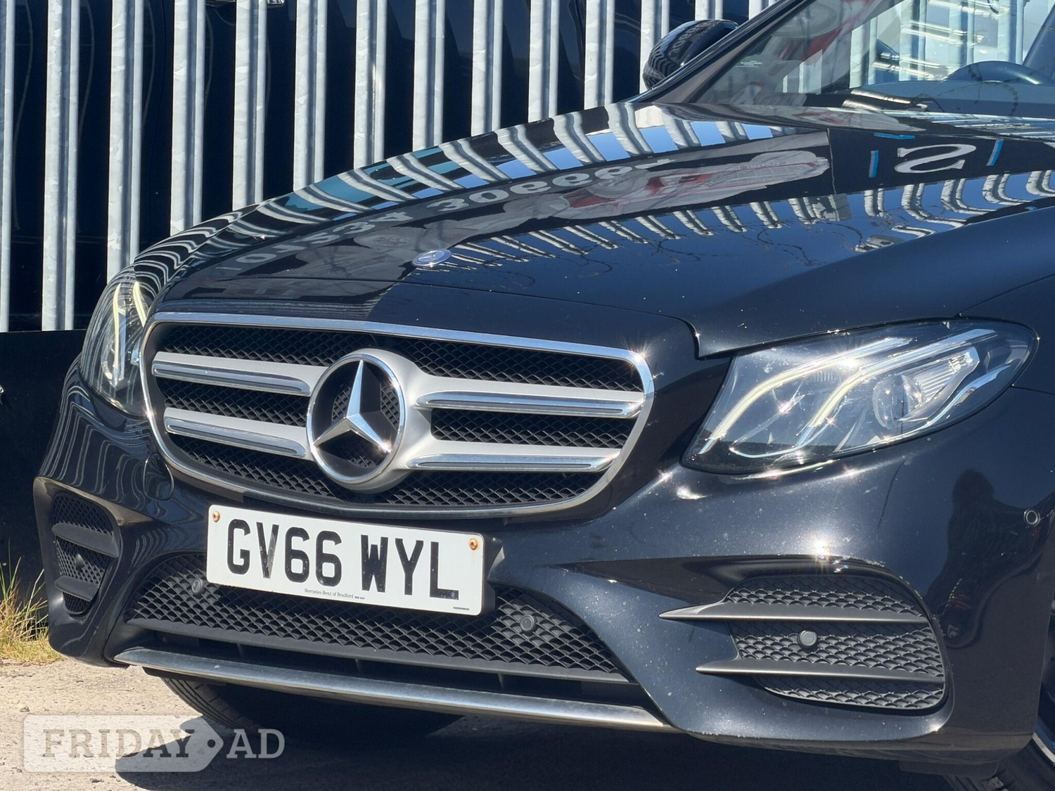 Mercedes-Benz E Class 2017 - Cars