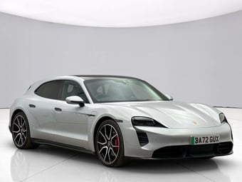 Porsche Taycan 2022