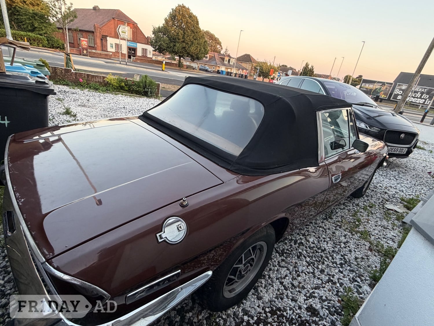 [ berth ]Triumph Stag