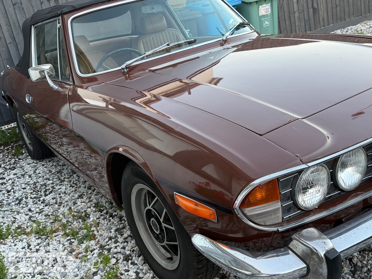 Triumph Stag 1977 - Cars