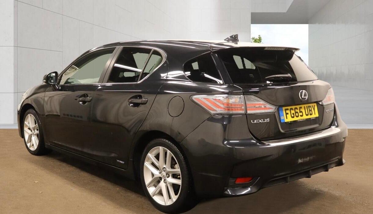 Lexus CT 2015 - Cars in Chatham